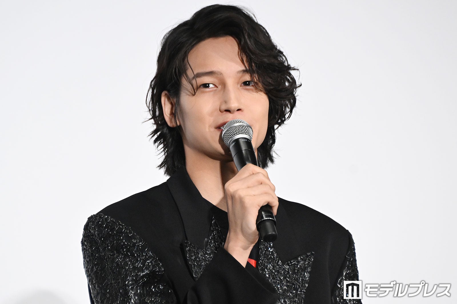 応援上映で「フォ～！！！！！！」と盛り上がってほしい佐野晶哉（C）モデルプレス