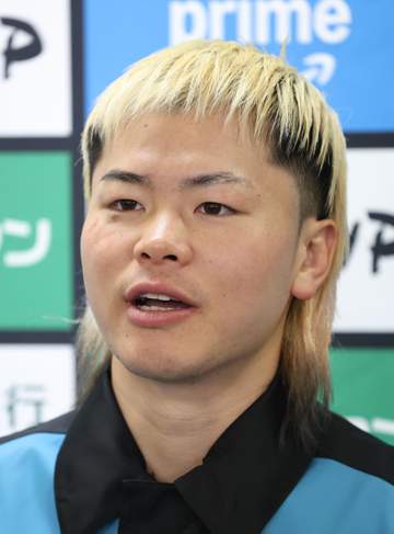 TKO完勝の那須川天心「自分のパンチが効くと自信になった」病院搬送の元王者エストラダは肋骨2本骨折が判明