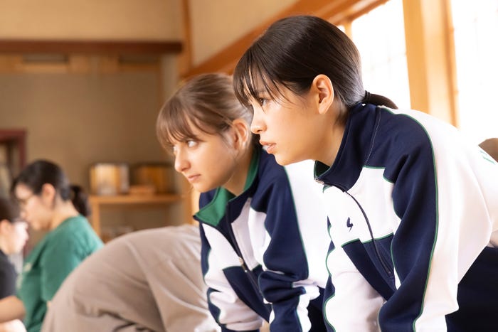 嵐莉菜、當真あみ「ちはやふる−めぐり−」第3話(C)日本テレビ