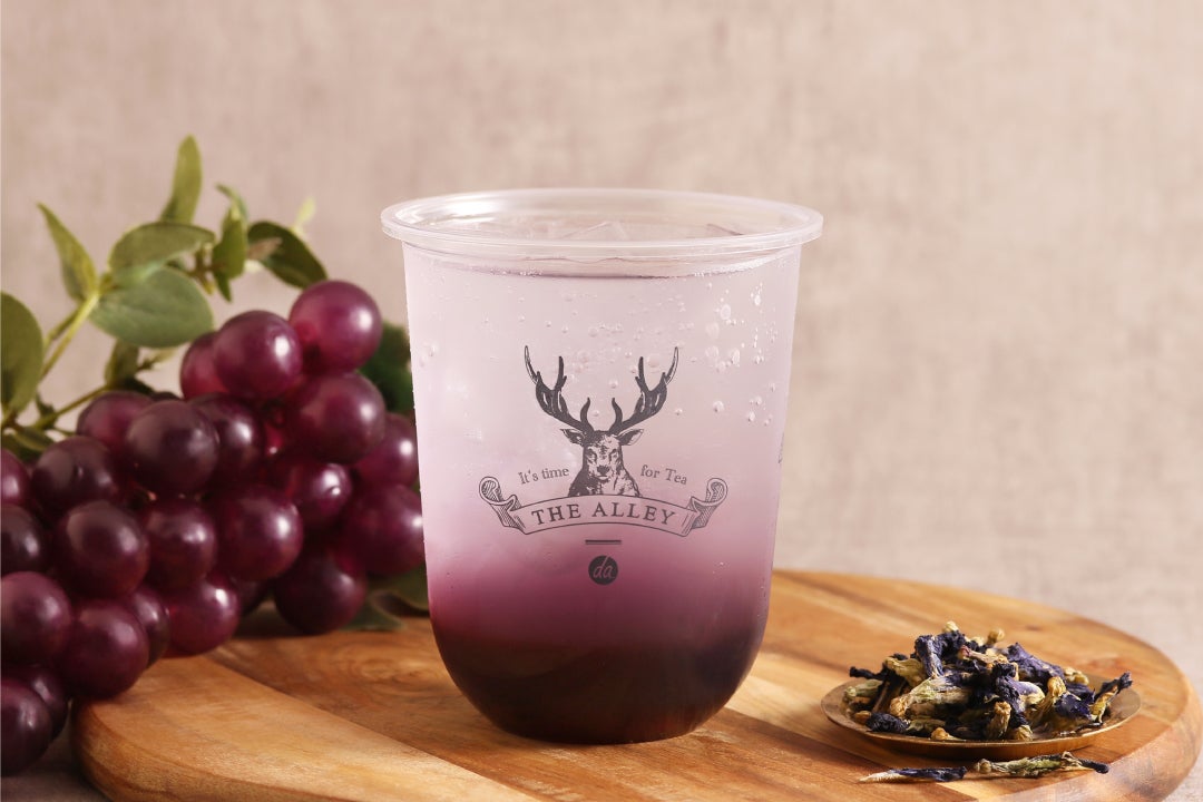 葡萄のティーソーダM600円、L710円（税込）／提供画像