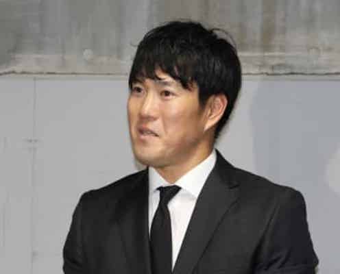 広島・磯村が現役引退 カープ一筋15年「本当に野球センスがなくて、こんなにもできると」 山足、韮沢、名原も戦力外