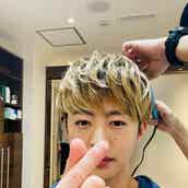 佐野玲於 真っ赤な手で雪遊び 雪だるま作ったの可愛い の声 モデルプレス 佐野玲於 真っ赤な手で雪遊び 雪だるま作ったの可愛い の声 モデルプレス