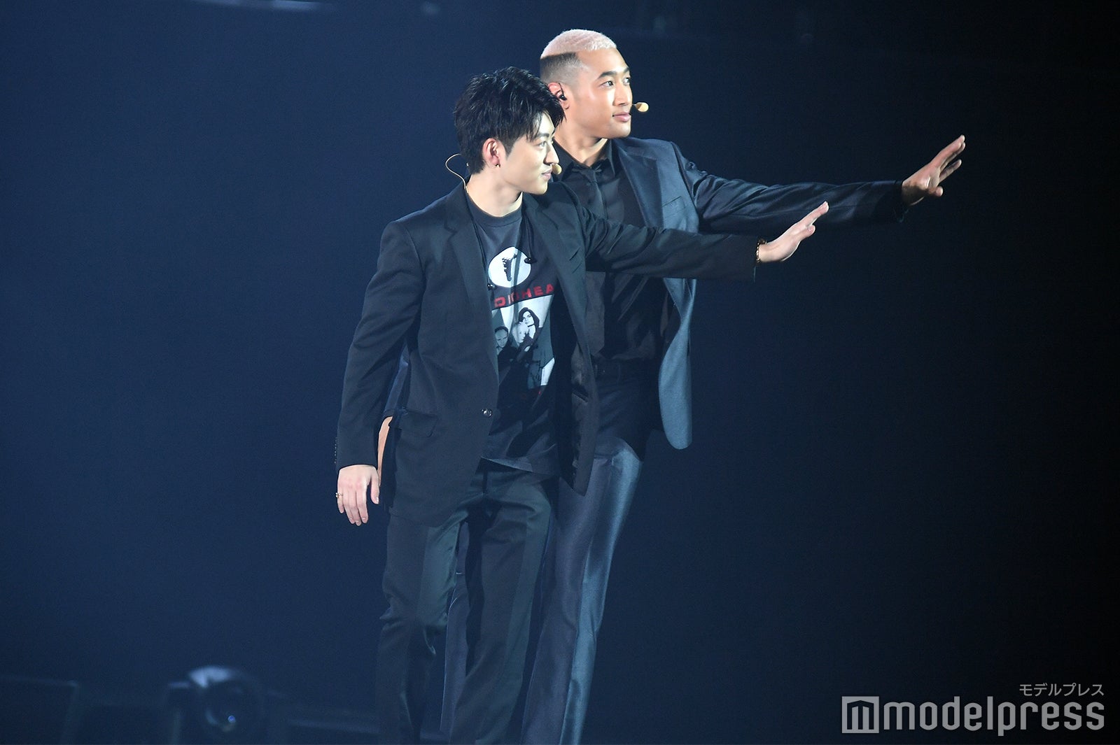 佐野玲於、関口メンディー（C）モデルプレス