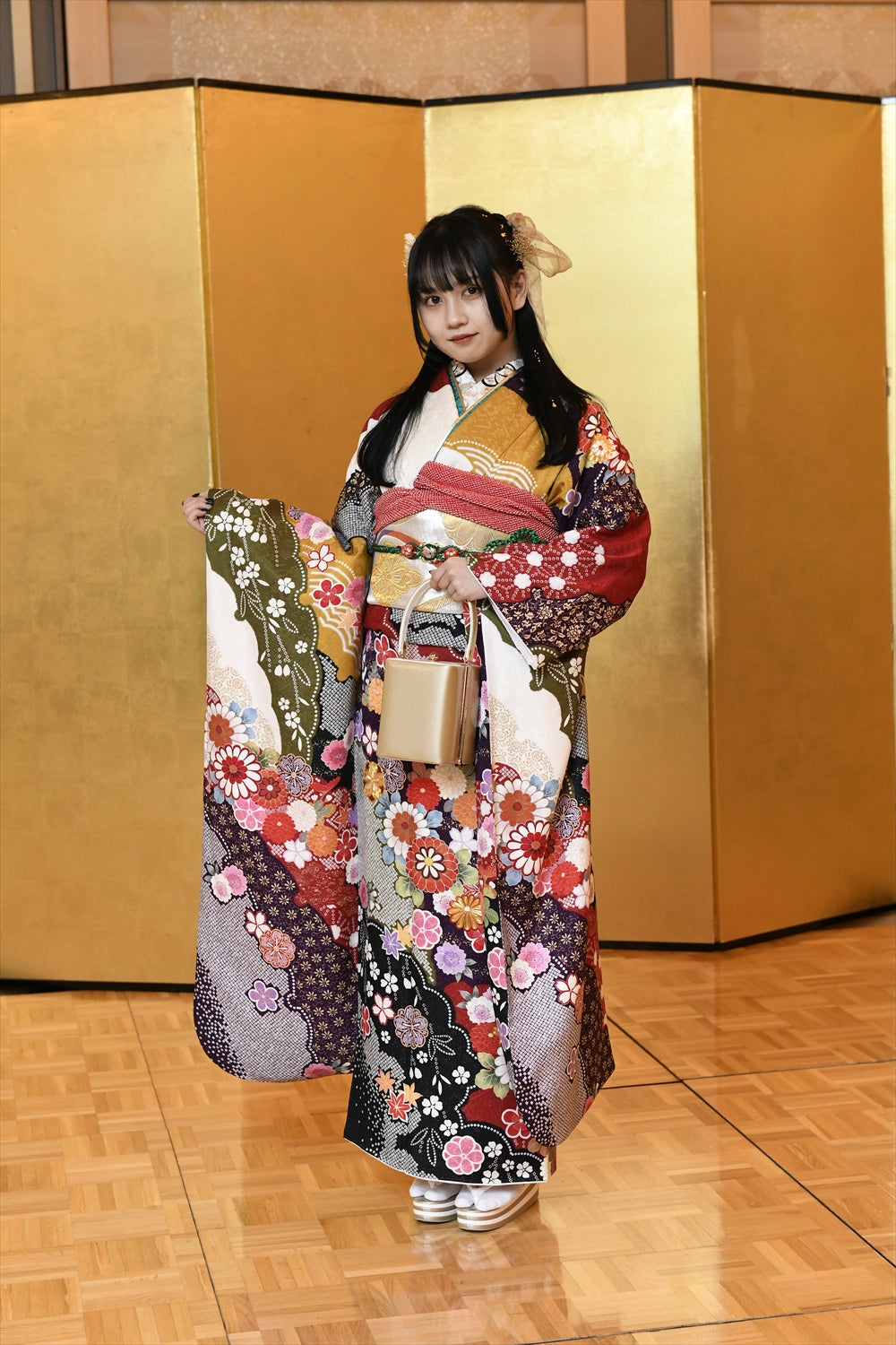 赤堀君江 （C）2021 Zest, Inc.