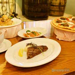 (左側4品)パークサイド・グリル プリフィックスコース15:00~販売開始(C)モデルプレス