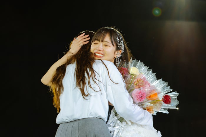 日向坂46濱岸ひより、号泣で語った齊藤京子への感謝「京子さんは一生の憧れで一生のマブダチ」上村ひなの・平尾帆夏も感極まる＜メッセージ全文＞