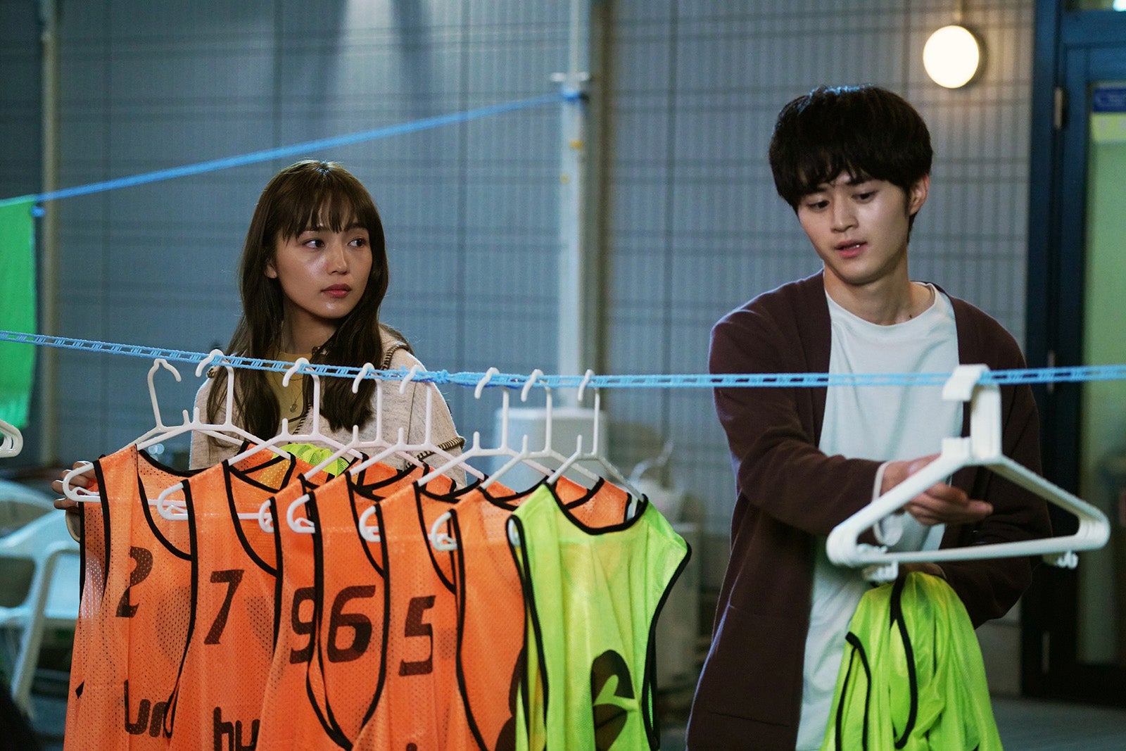 川口春奈、鈴鹿央士／「silent」第5話より（C）フジテレビ