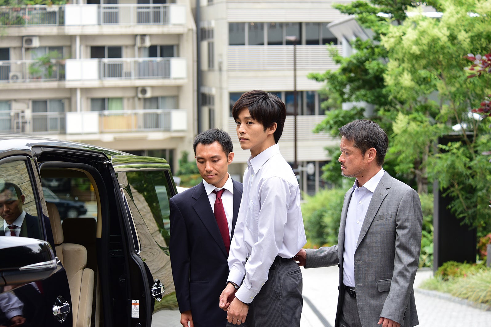 「微笑む人」場面写真（C）テレビ朝日