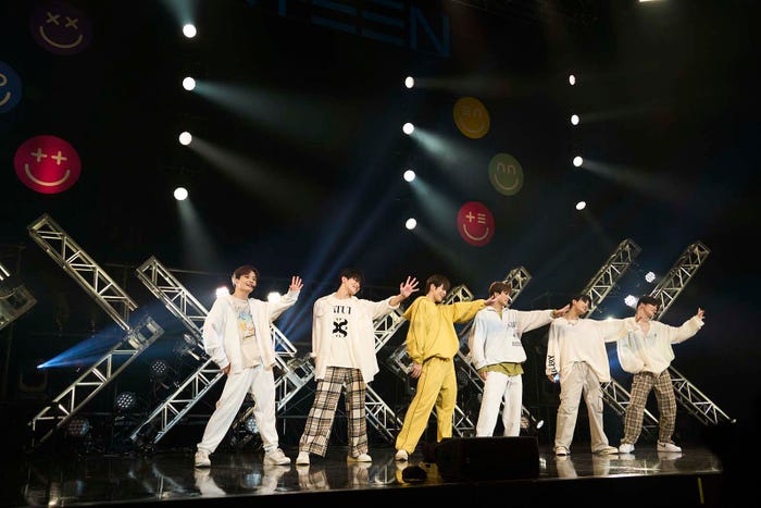 DXTEEN(C)LAPONE Entertainment