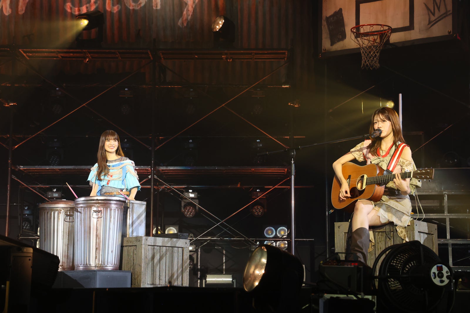 （C）乃木坂46LLC