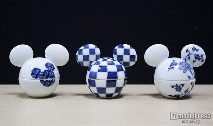 李荘窯/有田焼 お重(電通)(C)Disney