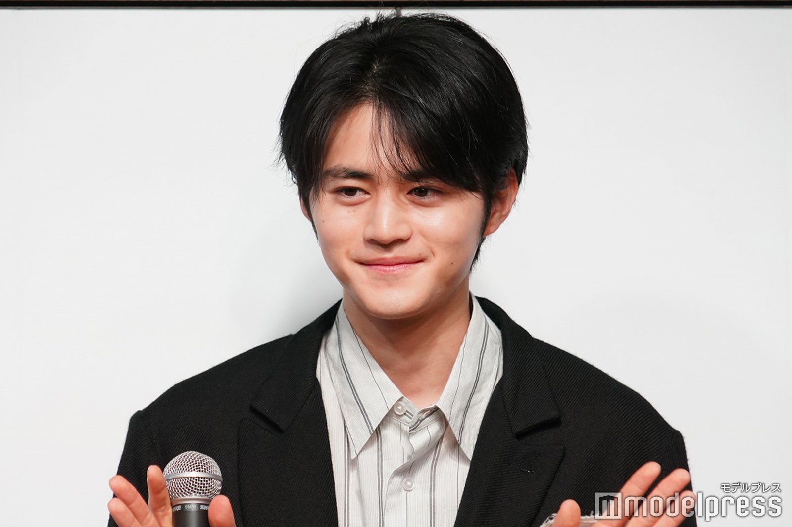 鈴鹿央士（C）モデルプレス