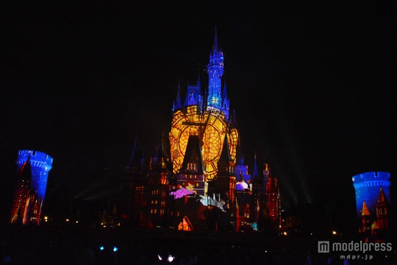 TDL初のプロジェクションマッピング「ワンス・アポン・ア・タイム」／ピーター・パン