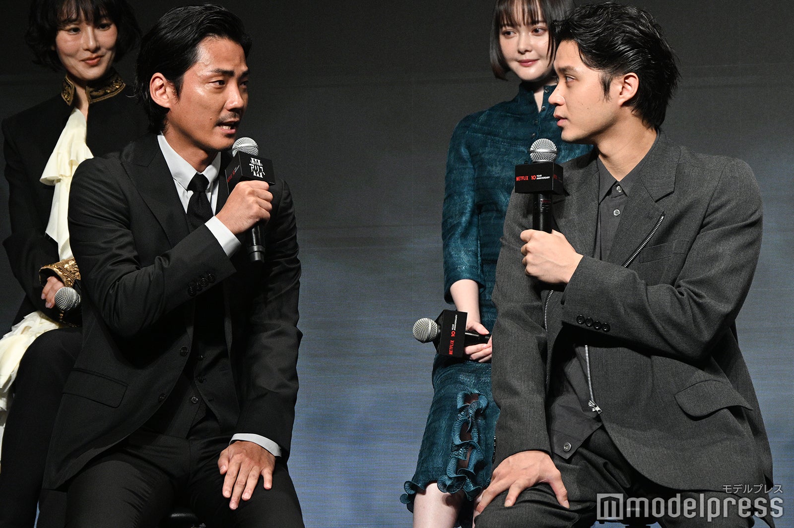 毎熊克哉、磯村勇斗（C）モデルプレス