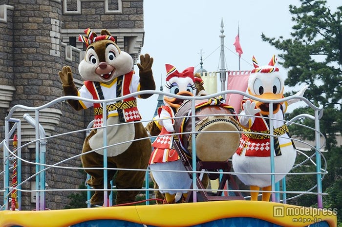 「おんどこどん!」デール、デイジー、ドナルド