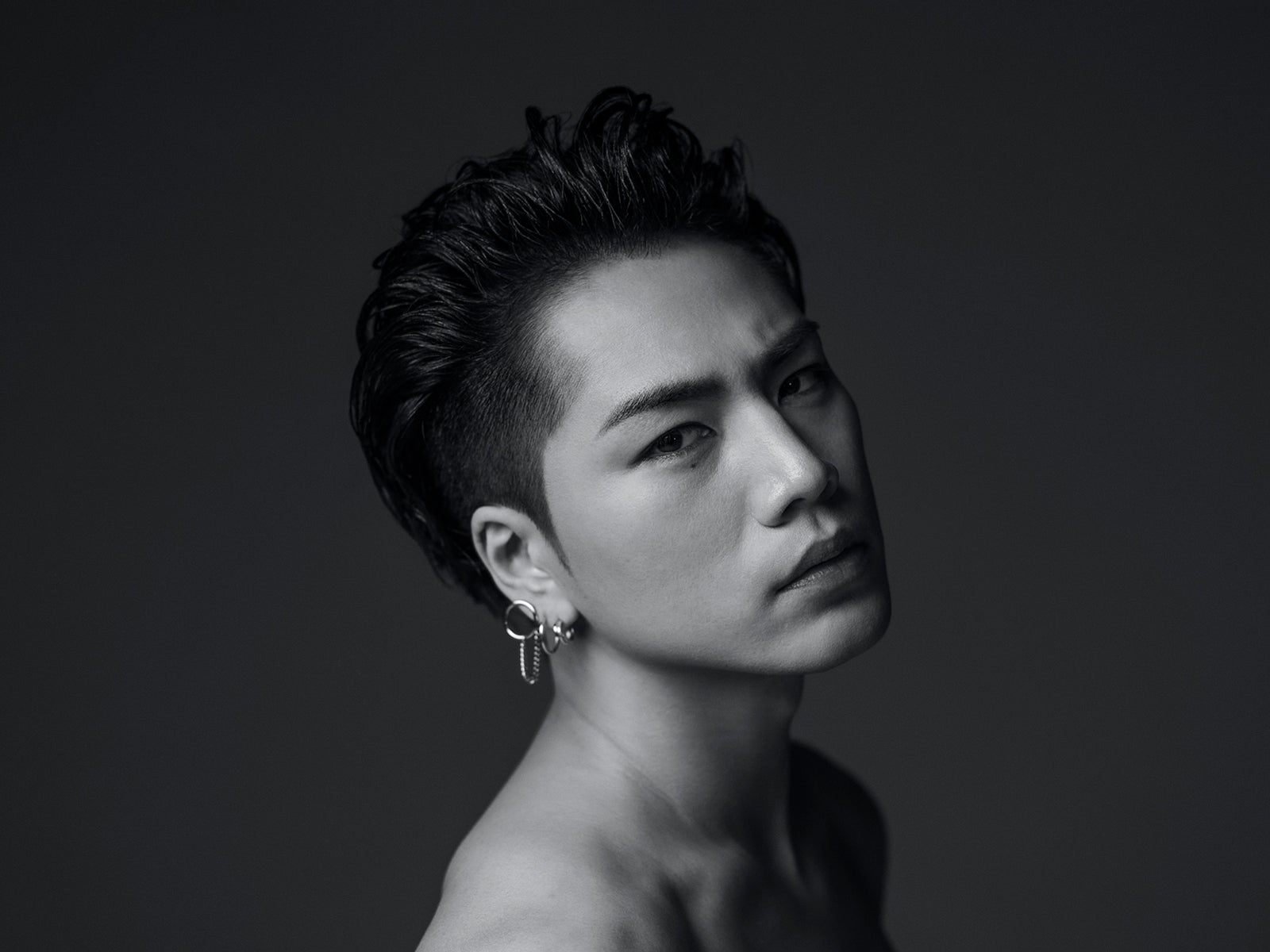 三代目 登坂広臣 J.S.B. LOVE 黒ラブ 背景あり クリアチャーム 三代目 登坂広臣 J.S.B. LOVE 黒ラブ 背景あり クリアチャーム