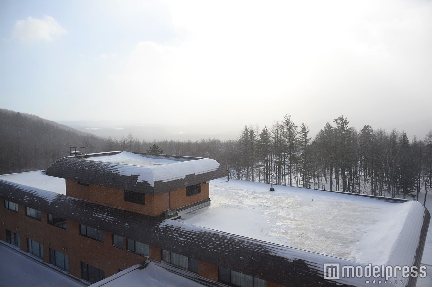 客室からの雪景色 （C）モデルプレス