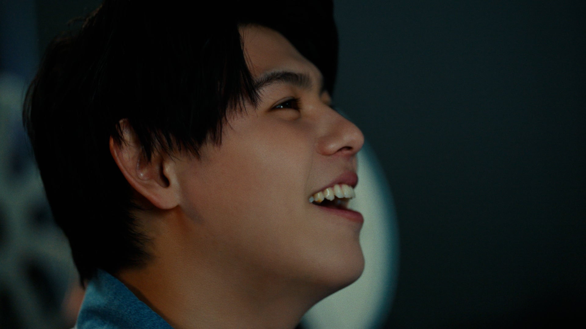 新WEBムービー「サン生と楽曲作ったよ」篇より（提供写真）