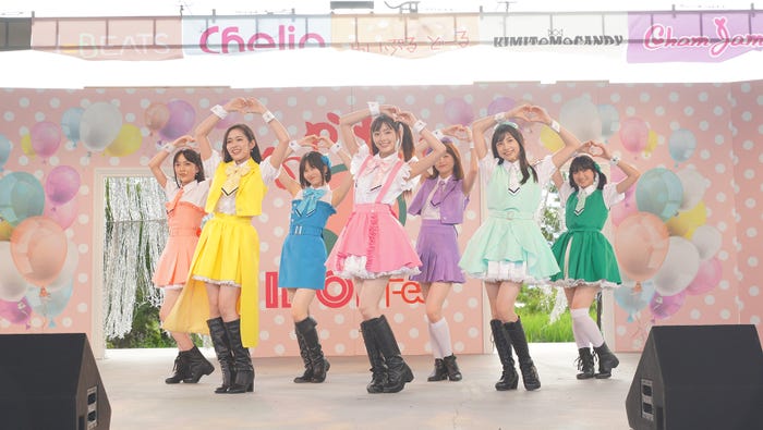 ChamJam/「推しが武道館いってくれたら死ぬ」最終話より(C)A/T,O・A