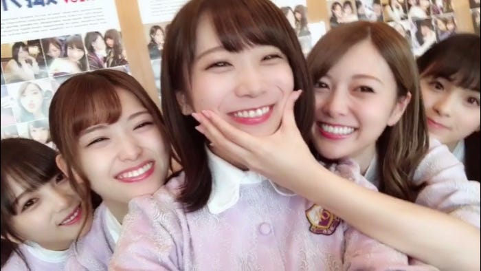 与田祐希、松村沙友理、秋元真夏、白石麻衣、大園桃子(提供写真)