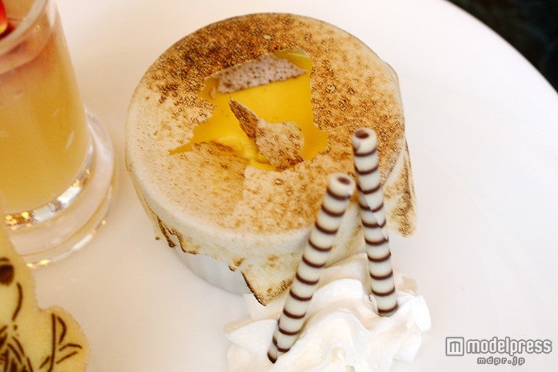 「“ディズニー夏祭り”アフタヌーンティーセット」／太鼓