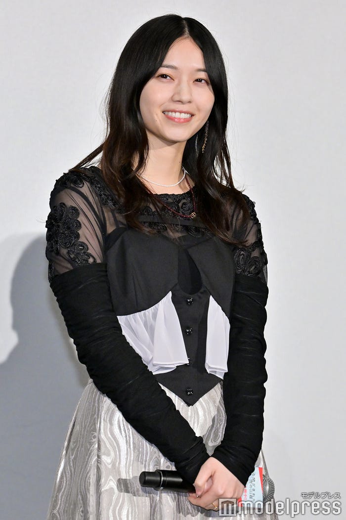 西野七瀬(C)モデルプレス