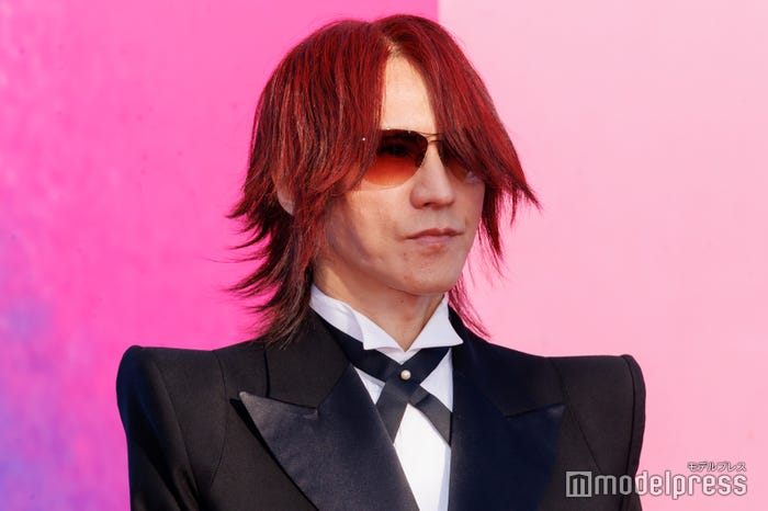 SUGIZO(C)モデルプレス