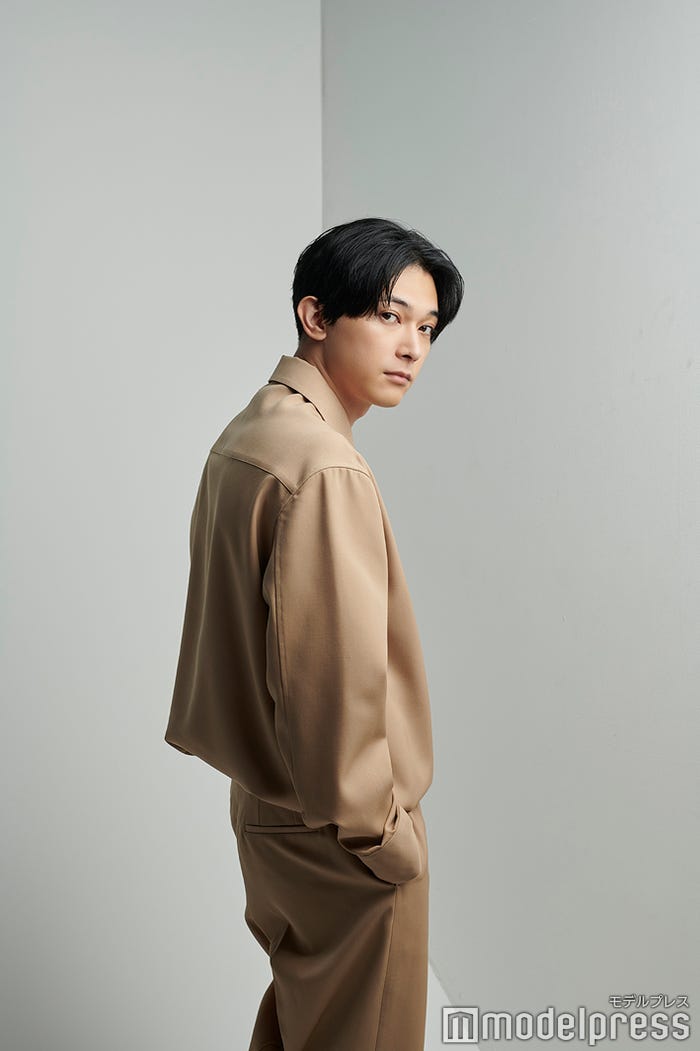 吉沢亮(C)モデルプレス