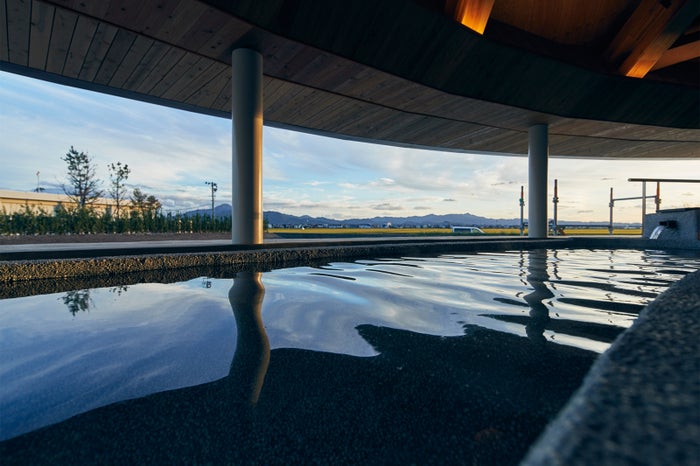 天然温泉／画像提供：ヤマガタデザイン