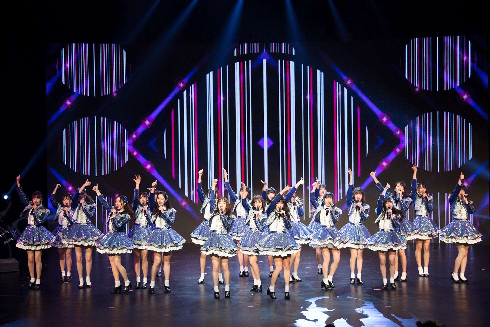 AKB48 Team SH（C）AKB48 China