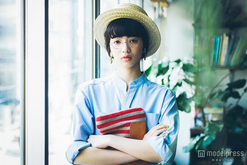 小松菜奈／「Soup.」6月号より（画像提供：モール・オブ・ティーヴィー／撮影：三瓶康友）