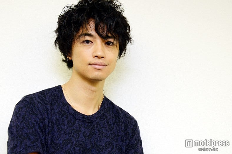 齊藤工「受け身は性に合わない」 監督業への挑戦 俳優歴14年で新たなステージへ モデルプレスインタビュー