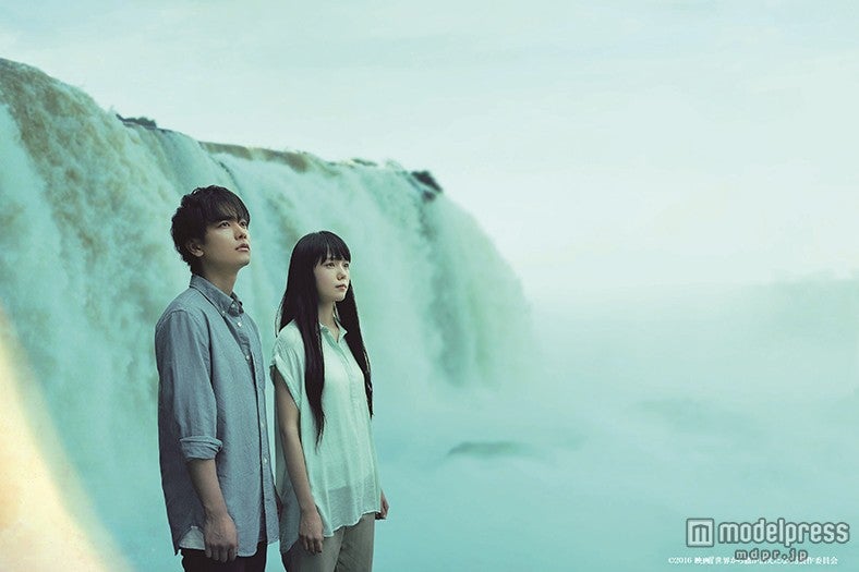 佐藤健×宮崎あおい、初共演作のビジュアル解禁 邦画35年ぶりの試み