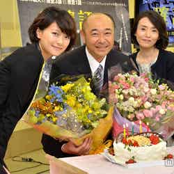 左から：榮倉奈々、高橋克実、中嶋朋子