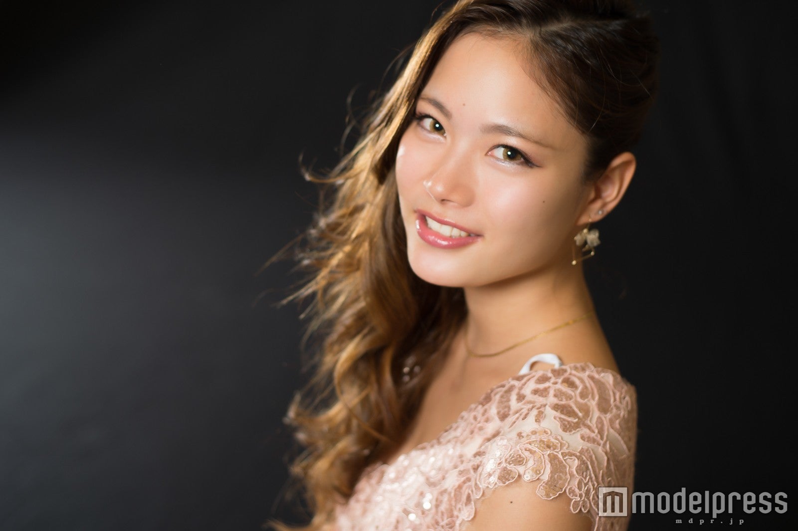 小竿双葉（C）モデルプレス