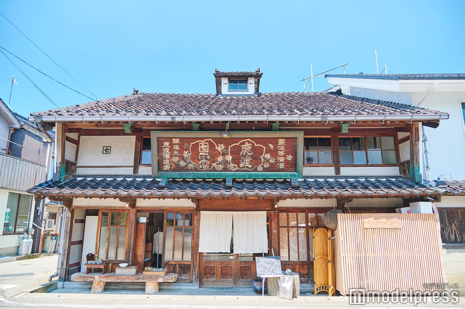 酒造をリノベーションした「ICOU」は趣ある佇まい （C）モデルプレス