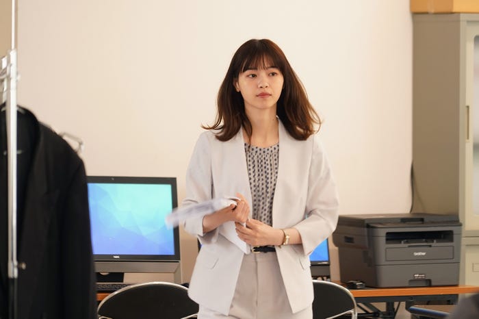 西野七瀬 「ハコヅメ~たたかう!交番女子~」第4話より(C)日本テレビ