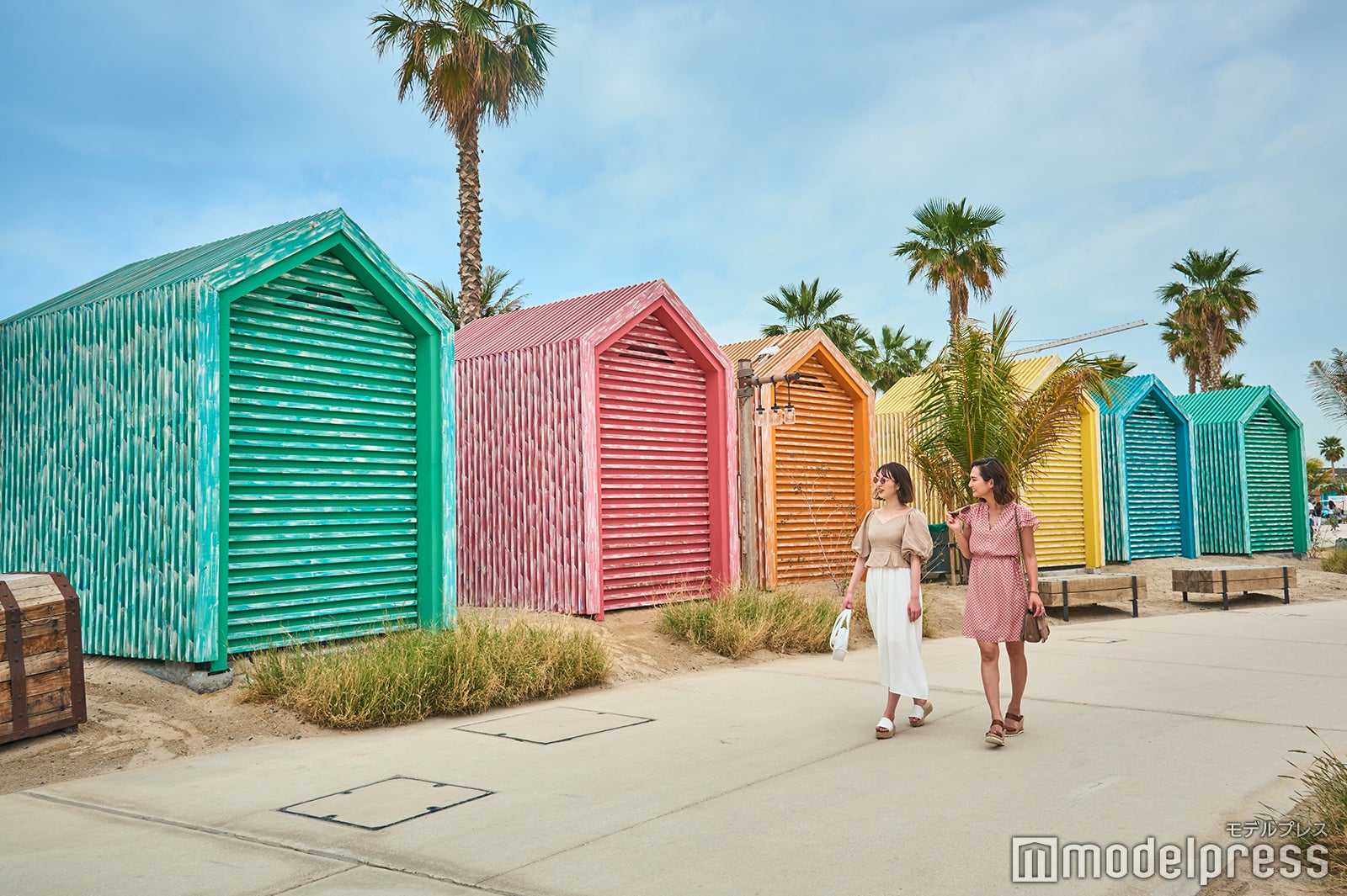 ラ・メールに隣接するビーチもフォトジェニックな魅力にあふれる（C)モデルプレス