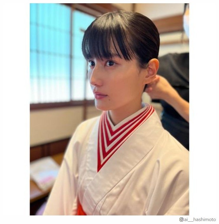 橋本愛、巫女姿で「神様のお引越し」参加「美しい」「似合ってる」の声