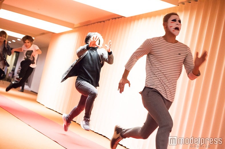 ゴールデンボンバー（C）モデルプレス