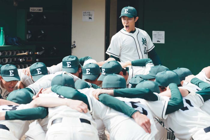 鈴木亮平「下剋上球児」第1話より(C)TBS/撮影:ENO