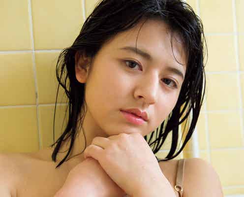 ド迫力バスト&ヒップを大胆アピール “爆売れボディ”徳江かな