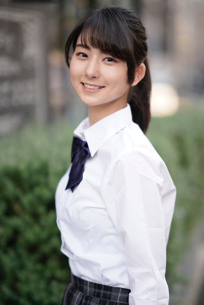 川村海乃(C)魚住誠一