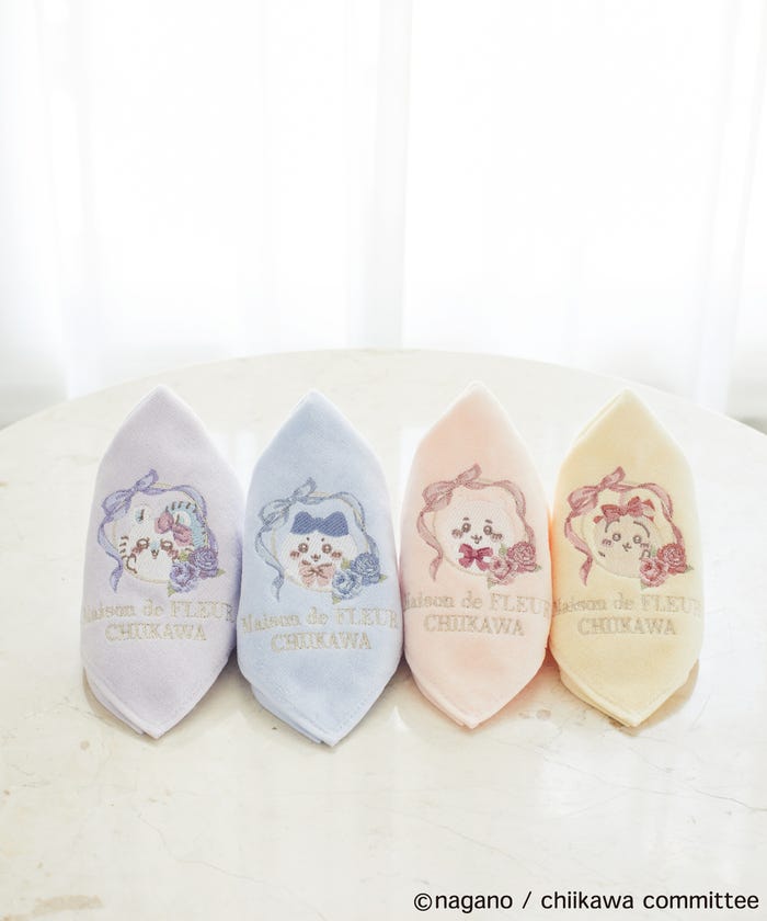 Maison de FLEUR×ちいかわ/刺繍タオルハンカチ(提供写真)