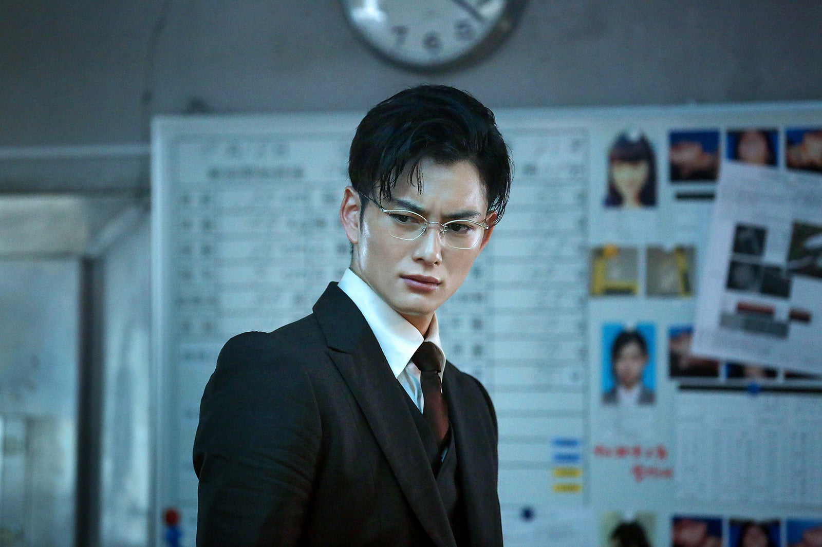 映画「秘密 THE TOP SECRET」より（C）2016「秘密 THE TOP SECRET」製作委員会