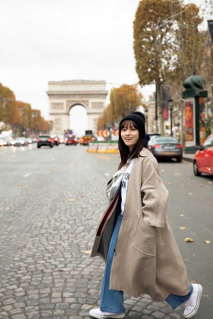 橋本環奈(画像提供:講談社)