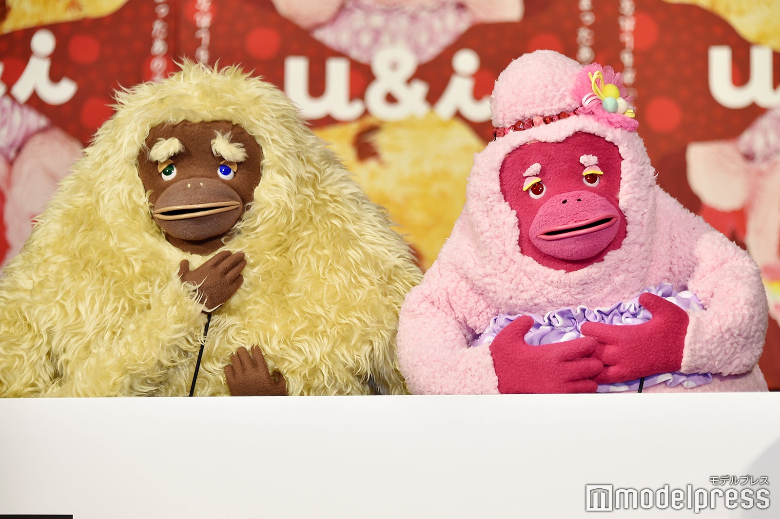 「シッチャカ」と「メッチャカ」（C）モデルプレス