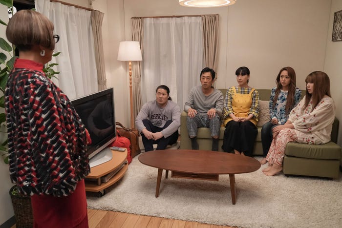 池畑慎之介、一ノ瀬ワタル、北村有起哉、麻生久美子、みりちゃむ、仲里依紗「おむすび」第80話(C)NHK