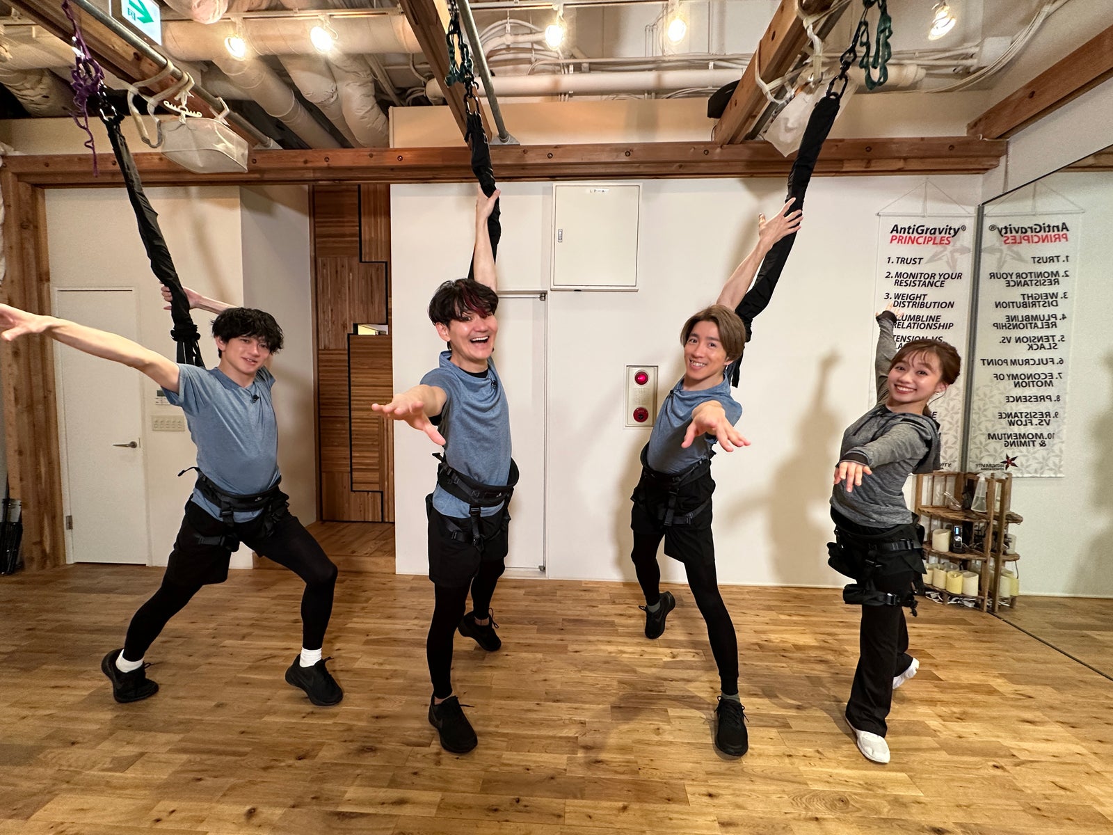 横山裕、南原清隆、村上信五、浦野モモアナウンサー（C）日本テレビ