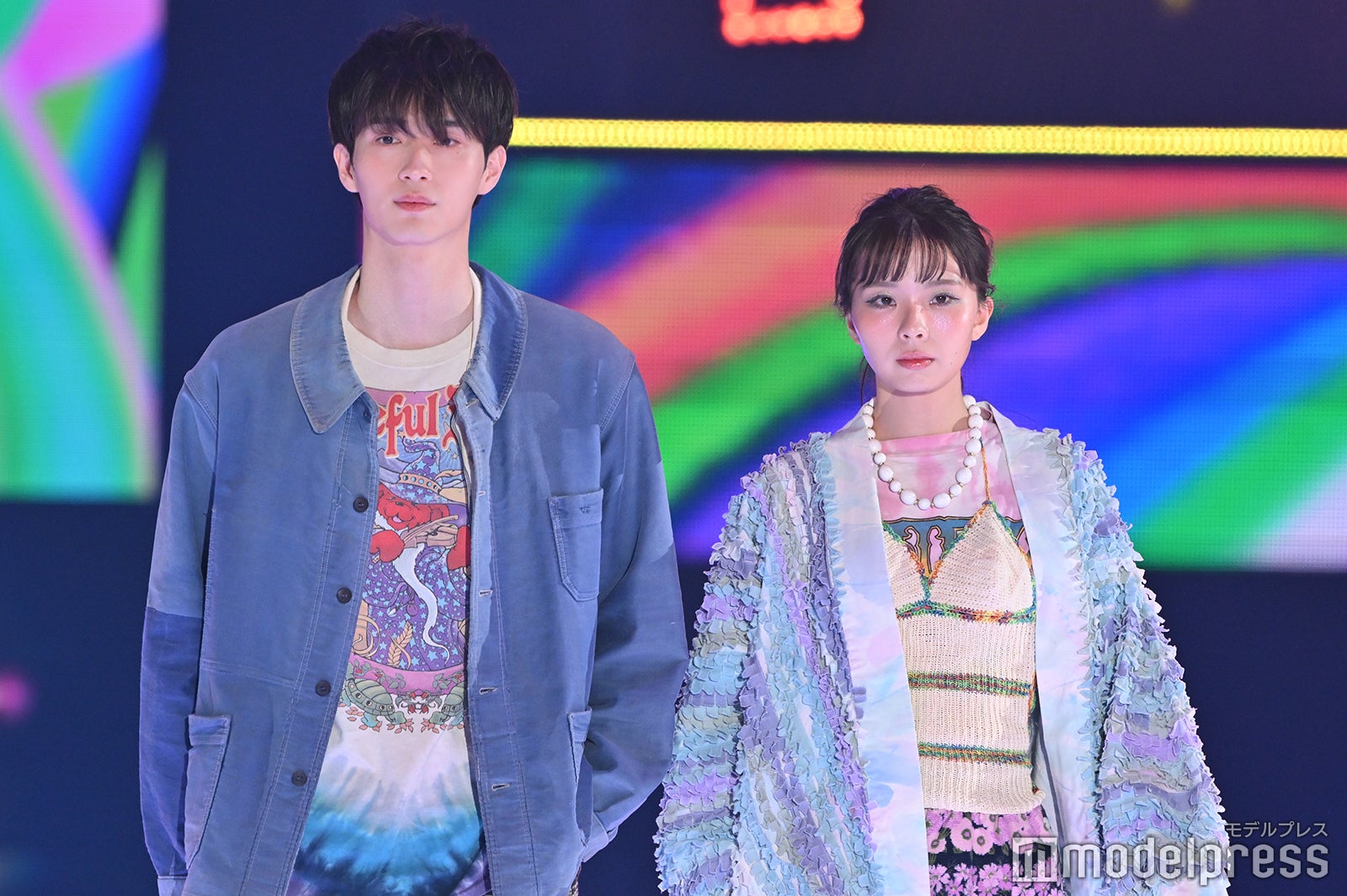 野村康太、川口ゆりな（C）モデルプレス